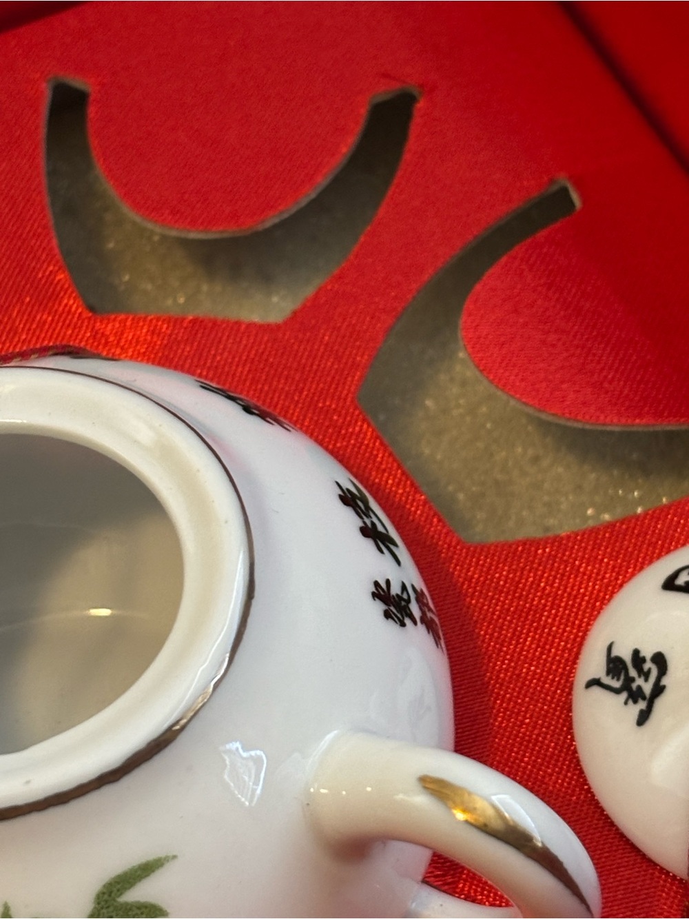 Vintage Chinese Porcelain Miniature Panda Tea Set in Original Red Brocade Box - Picture 7 of 8
